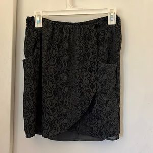 Converse Crossover Multi-Pattern Synched Skirt